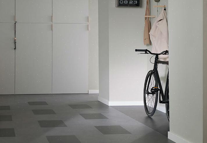 Linoleum mag alleen worden geïnstalleerd op een volledig droog