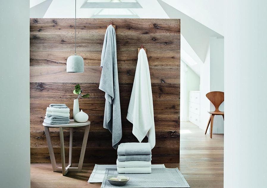 Je badkamer met de metalen armaturen