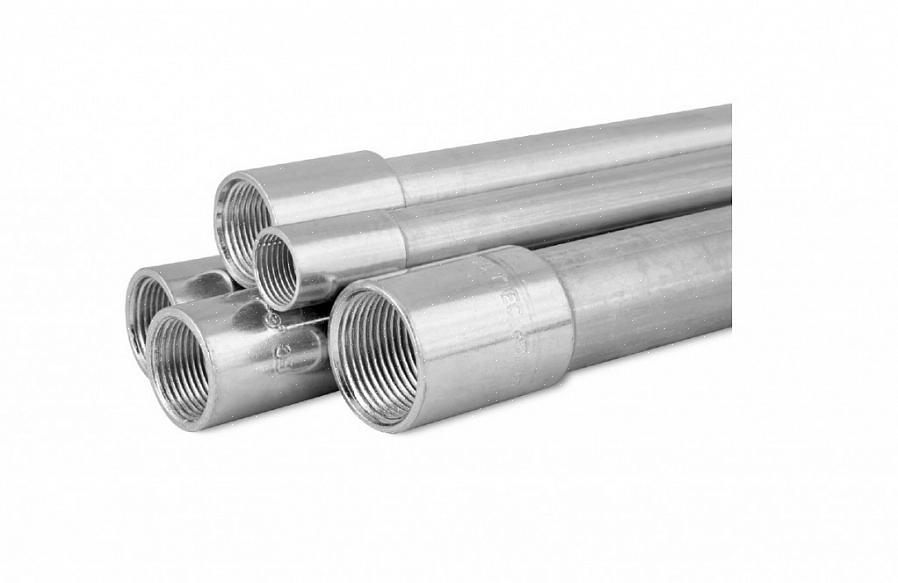 Tussenliggende metalen buis