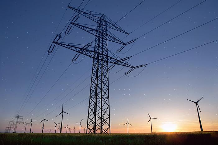 Gratis manier om elektrische energie uit de zonnestralen te halen door het gebruik van zonnecellen