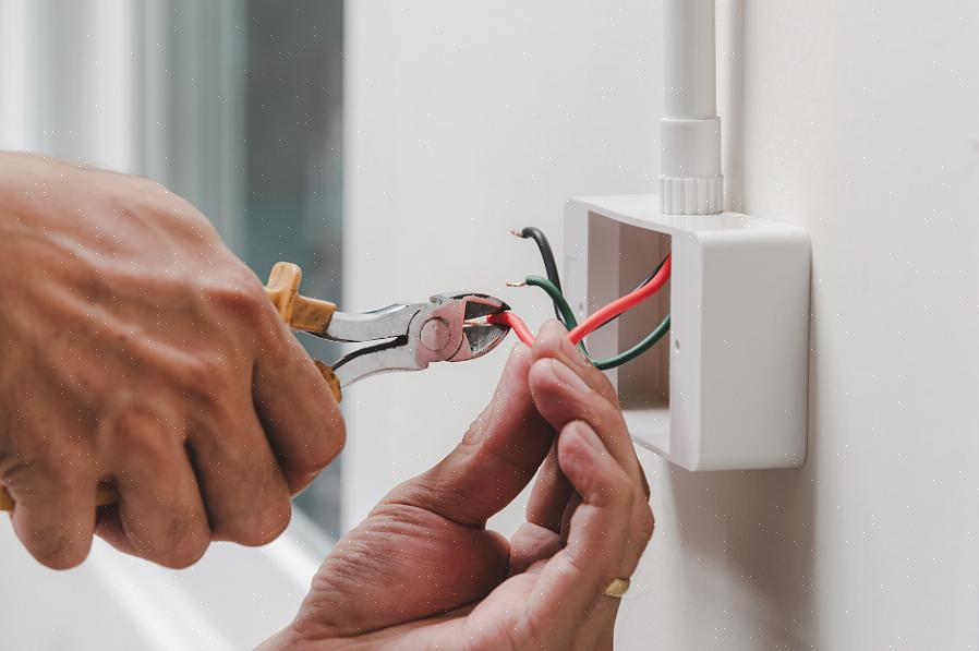 Elektrische apparaten moeten correct worden bedraad om elektrische verbindingen veilig te maken