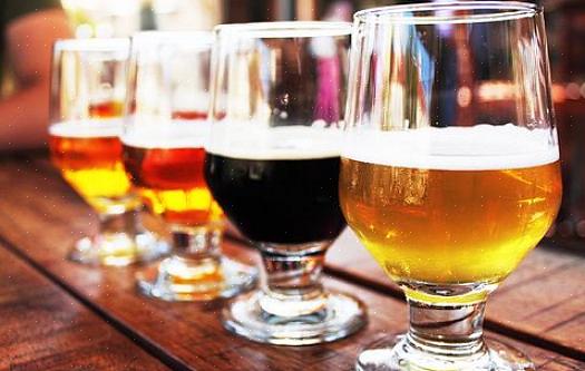 Hoe schat u in hoeveel alcohol u nodig heeft voor uw feest