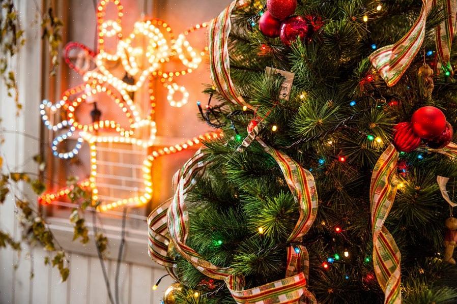 Denk je waarschijnlijk niet veel na over een kleurenschema voor je kerstversieringen