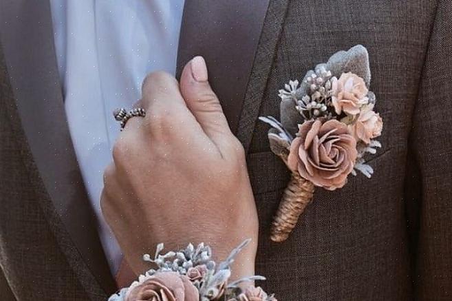 Bloemarmbanden voor prom zijn er in alle prijsklassen