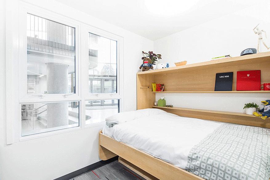 Dit is hoe Szymon Hanczar een minimaal leven leidt in zijn stedelijke woning van 140 m2