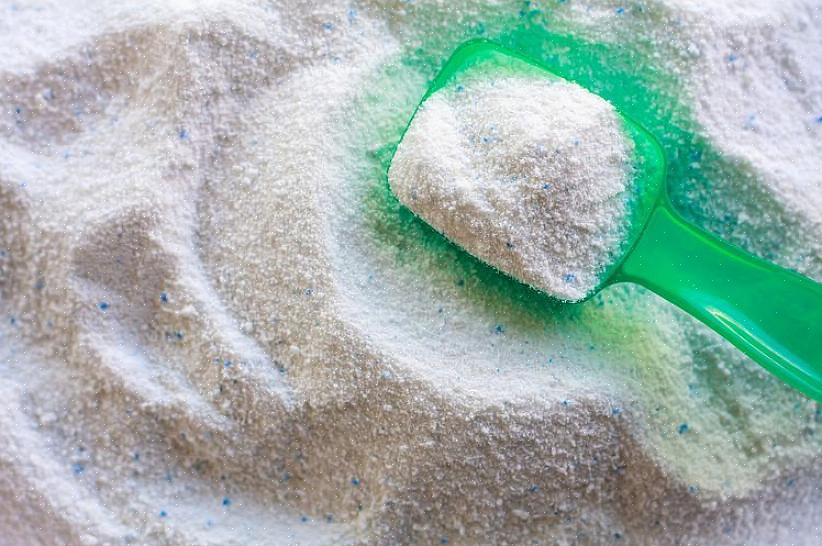 Voeg gewoon een halve kop Borax toe aan elke wasbeurt