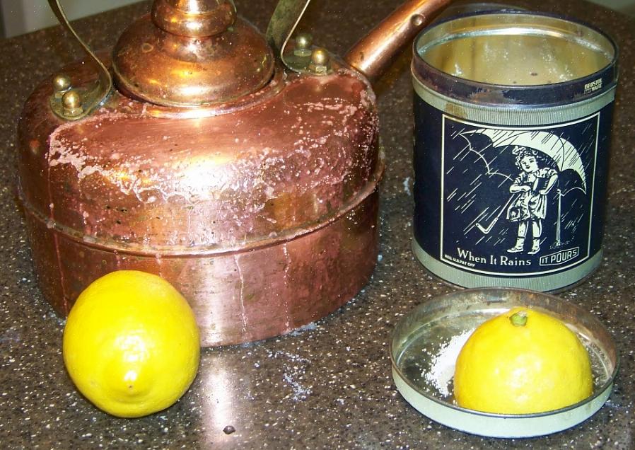 Zelfs vintage sterling zilveren knopen zullen dof worden of oxideren als ze reageren met de lucht