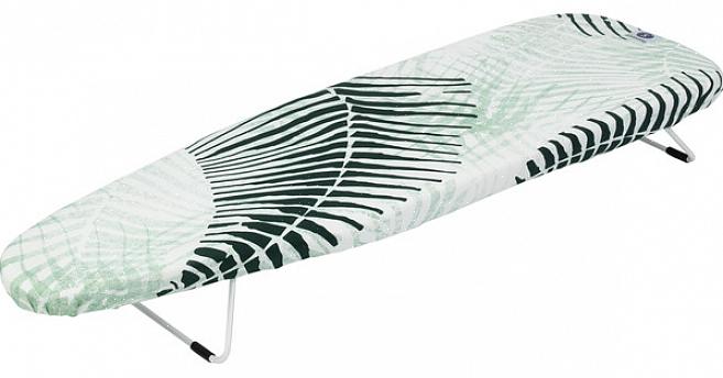 Hoewel sommige huisvrouwen graag strijken op een met een handdoek bedekt aanrecht