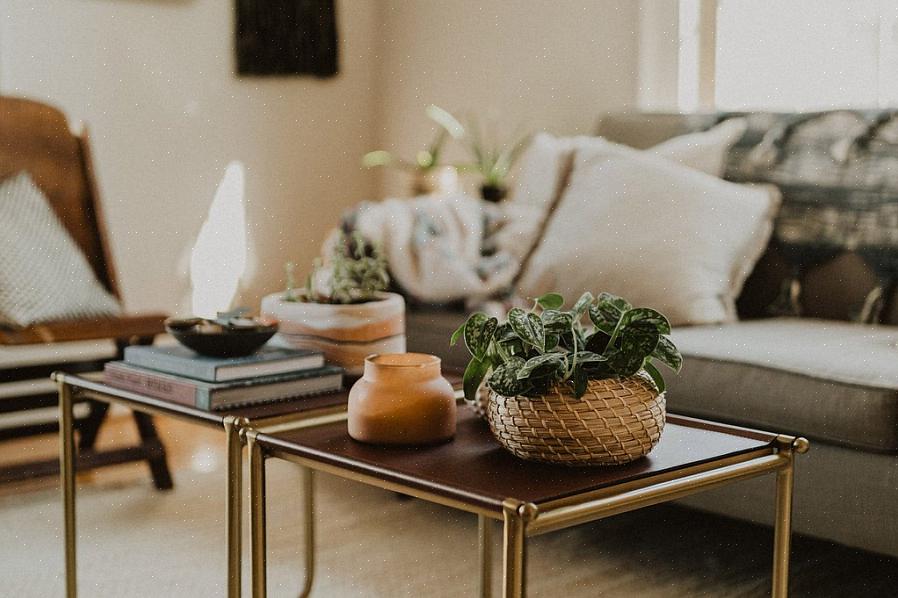 De optimale tijd voor een feng shui-ruimte-opruimingssessie is tussen 11.00 uur