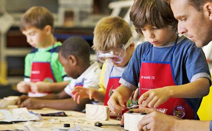 Kweekworkshops voor kinderen van Lowe zijn winkelklinieken voor kinderen