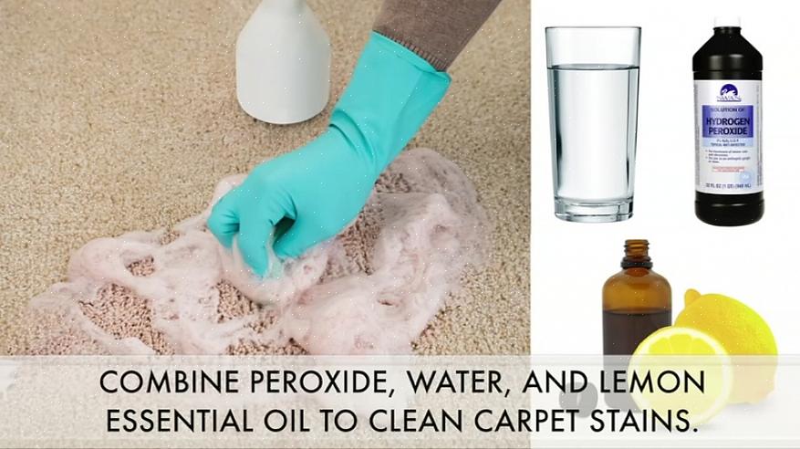 Bespuit plastic speelgoed met waterstofperoxide om ziektekiemen