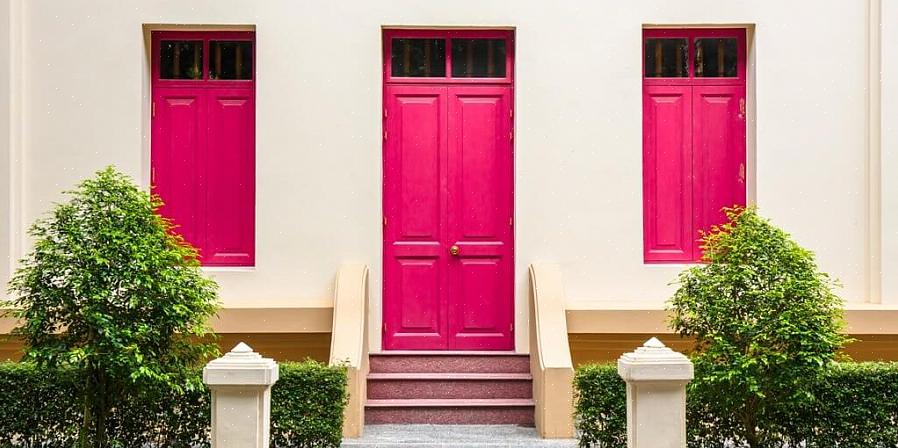 Dus de beste feng shui-kleur voor een voordeur op het zuiden (kompasrichting van 157,5 tot 202,5 graden)