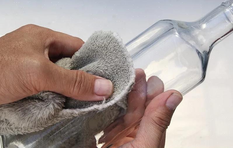 Hoe de mopkoppen schoon te maken