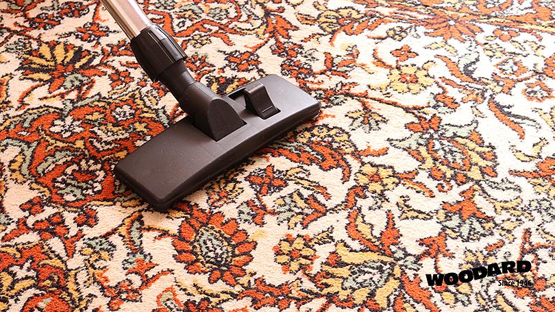 Hoe vaak een wollen vloerkleed moet worden schoongemaakt