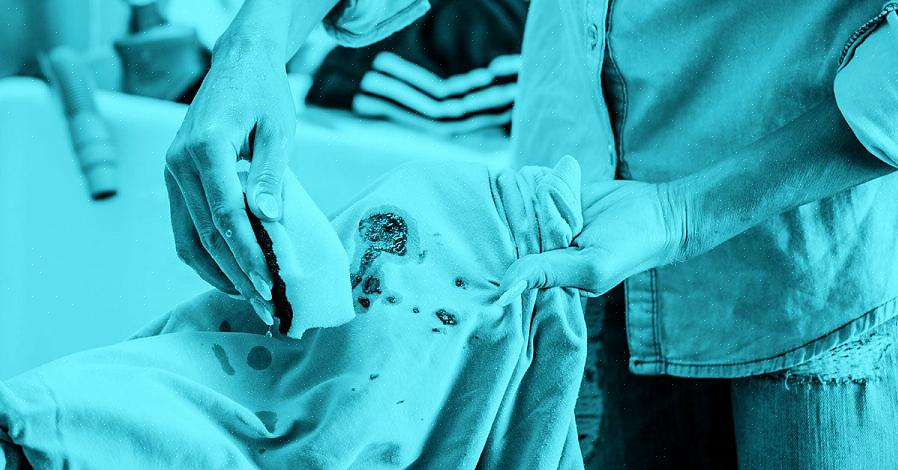 Als de vlek van de bekleding aanhoudt