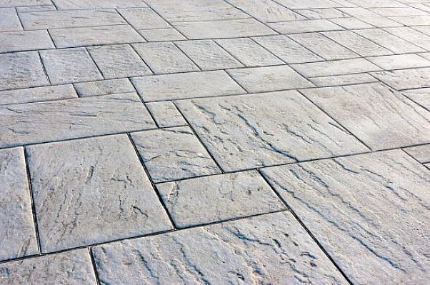 Stenen straatstenen zijn stenen die worden gebruikt om vlakke
