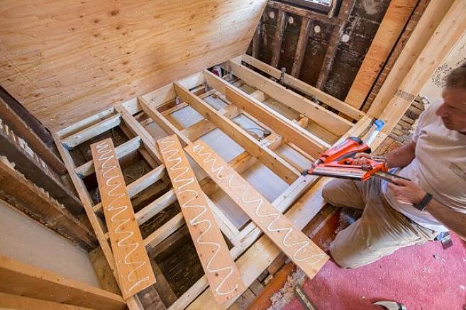 Maar als de plafonds zijn omlijst met 2 x 6s of 2 x 8s