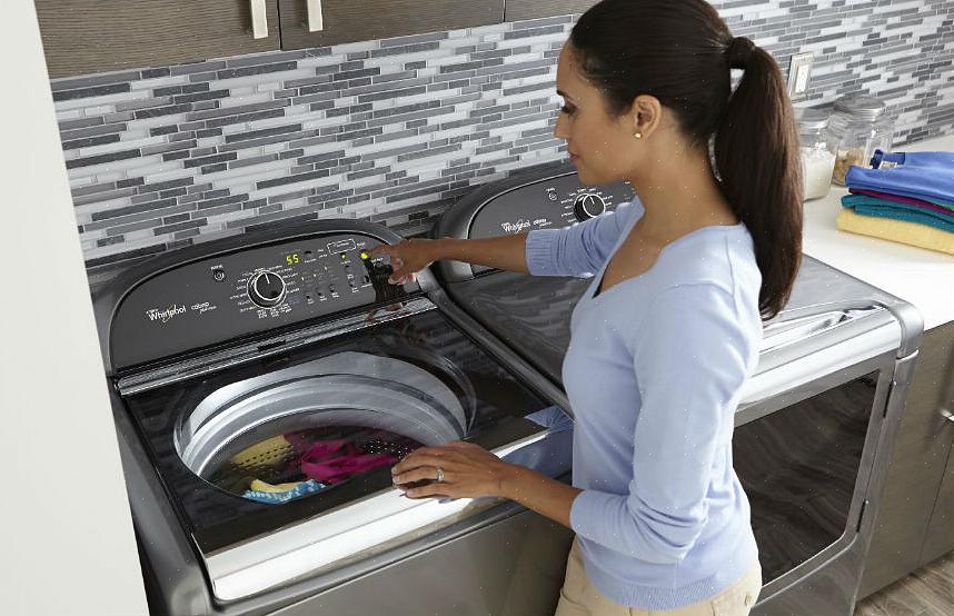 Wanneer u een HE-wasmachine met bovenlader vult