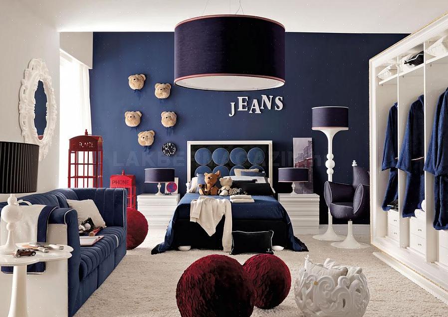 Rode, witte en blauwe kinderkamer