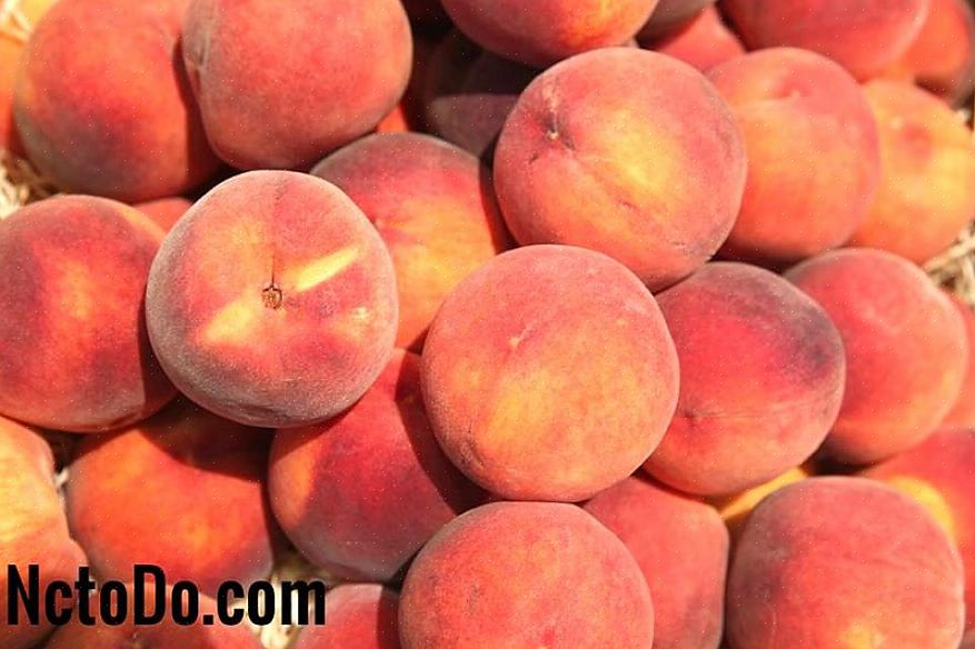 Papajavlekken lijken veel op fruitvlekken