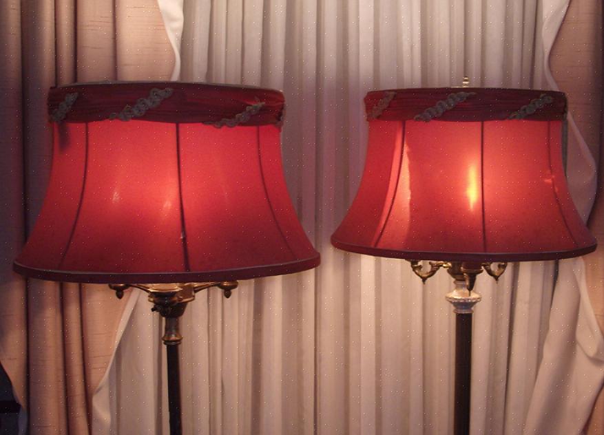 Voordat u begint met het opknappen van uw vloerlamp