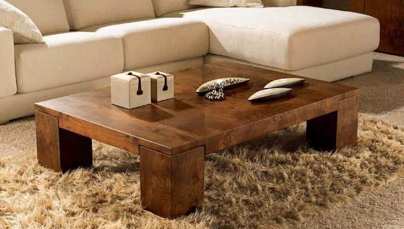 Bedek het met rond glas dat geschikt is voor een bijzettafeltje of kleine eettafel