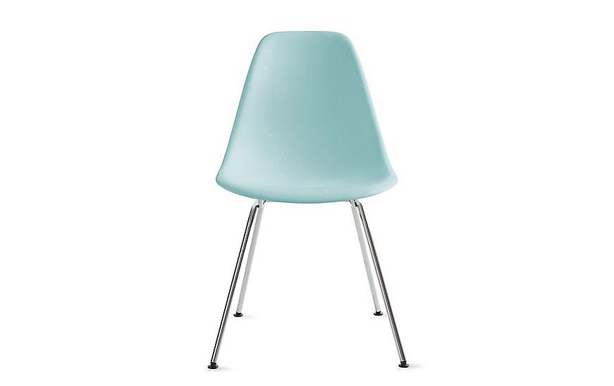 De Eames Fiberglass Side Chair werd geïntroduceerd in 1951