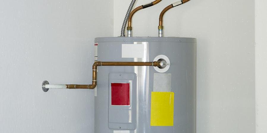Draai de koudwatertoevoerklep naar de boiler open
