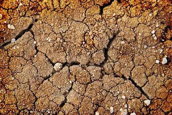 Kleigrond wordt gedefinieerd als grond die bestaat uit zeer fijne minerale deeltjes