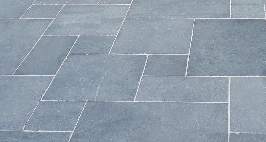 Blauwe hardsteen is een veel voorkomende bouwsteen van een van de twee varianten