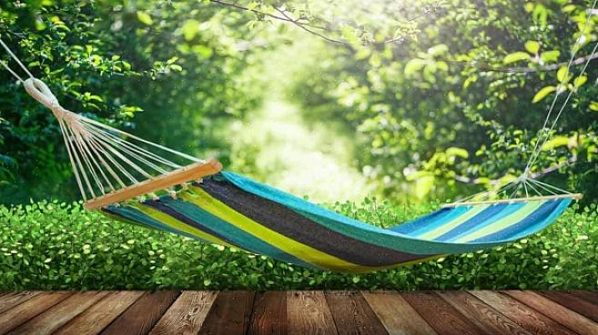 Biedt het cocon-achtige comfort van de traditionele hangmat terwijl u rechtop kunt zitten - geen diepe slaap
