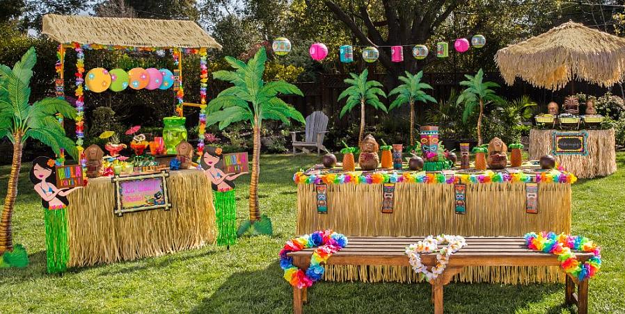 Muziek voor je Hawaiiaanse luau kan traditionele Hawaiiaanse muziek zijn of leuke strandfeestmuziek