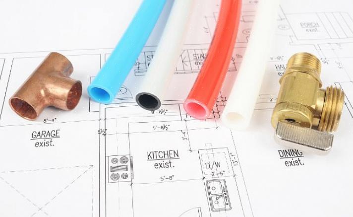 Stijve koperen buis is geweldig voor de watervoorziening omdat er geen gezondheidsrisico's aan verbonden