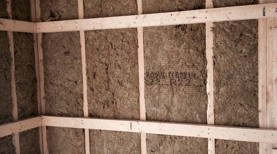 Moderne schimmelwerende gipsplaat combineert de vochtbestendigheid van ouder groen karton met materialen